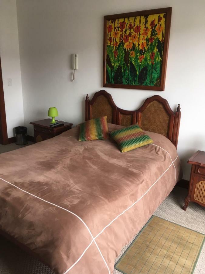 Suites Parque Real 基多 外观 照片
